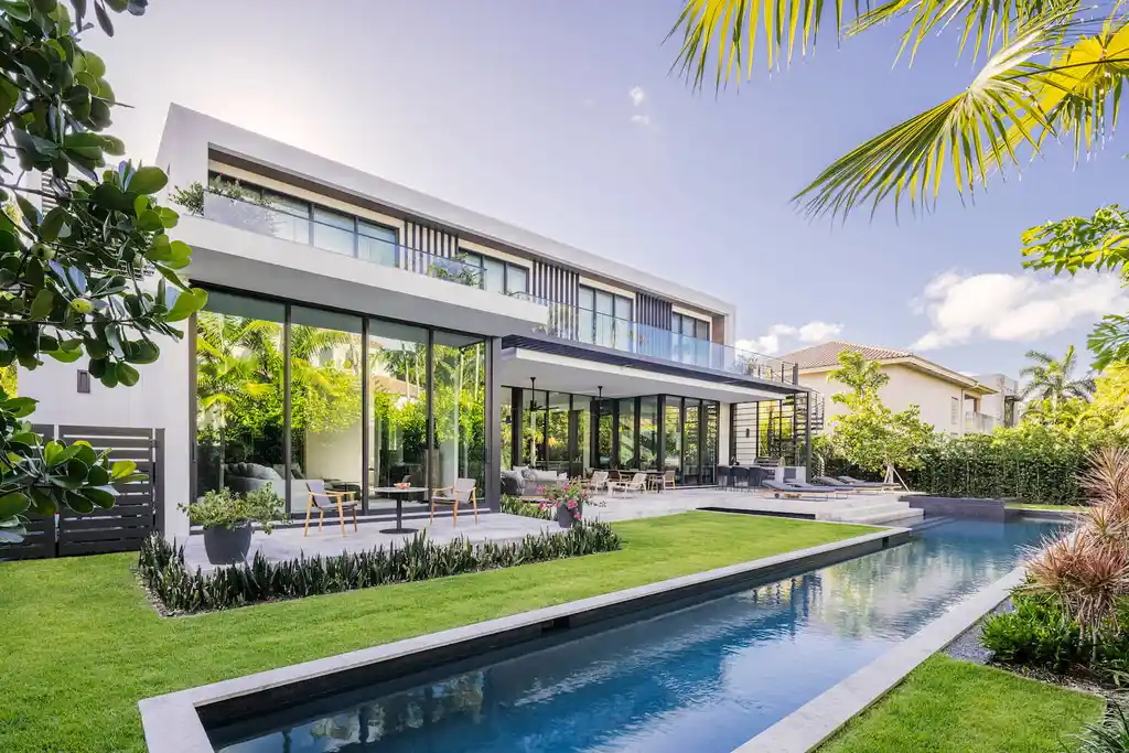 Wol Residence by SDH Studio A Serene Entertainers Retreat in Golden Beach Florida 8