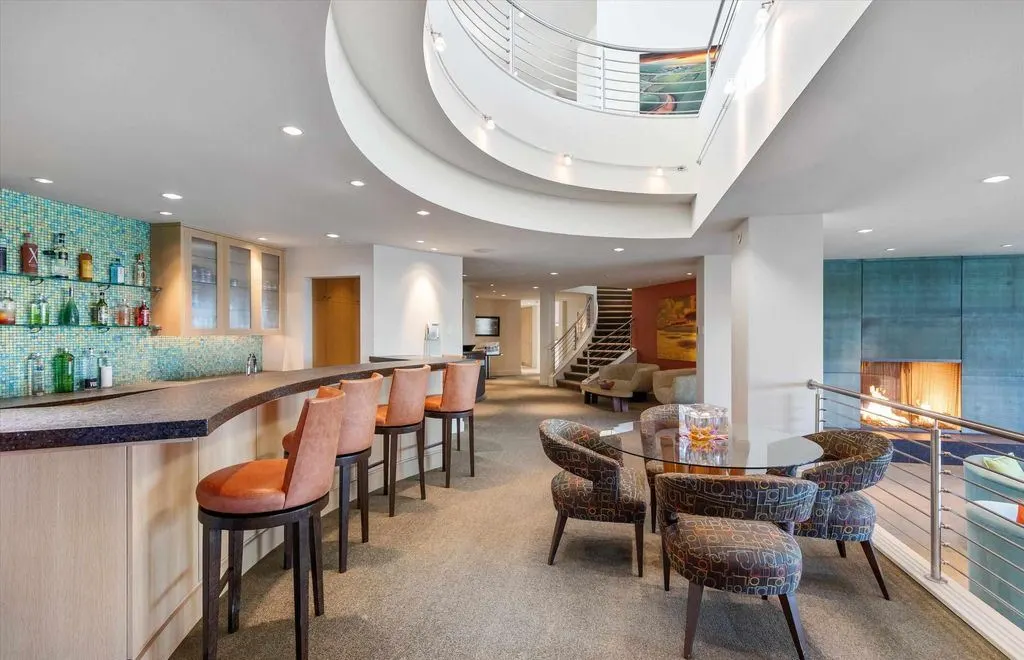 17506 Island Cir Showcases Stunning Architecture in Nebraska for 4 15