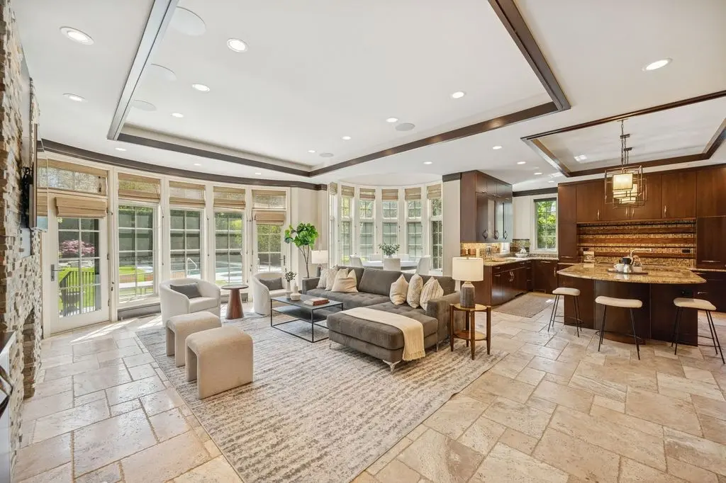 399 Grove St – A Stunning 2995000 Custom Home by Highgate Builders in Illinois 5