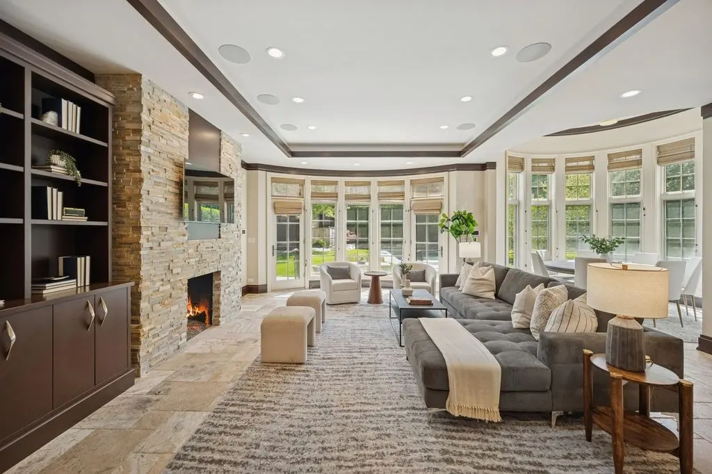 399 Grove St – A Stunning 2995000 Custom Home by Highgate Builders in Illinois 6