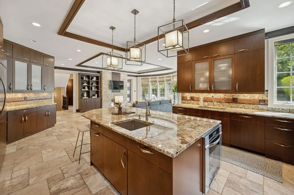 399 Grove St – A Stunning 2995000 Custom Home by Highgate Builders in Illinois 8