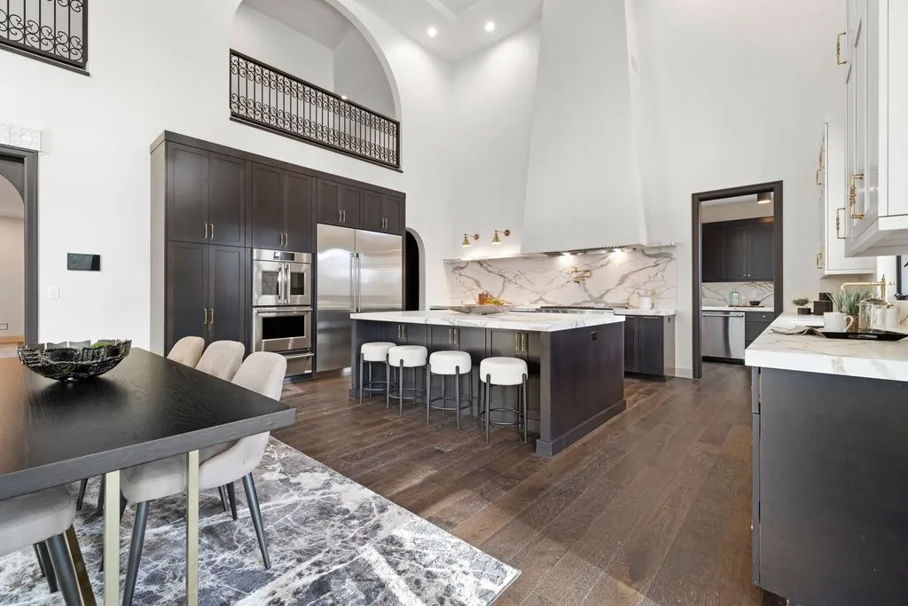 559 Barrington Park Showcases Stunning Moroccan Elegance in Bloomfield Hills Listed at 7.5 Million 7