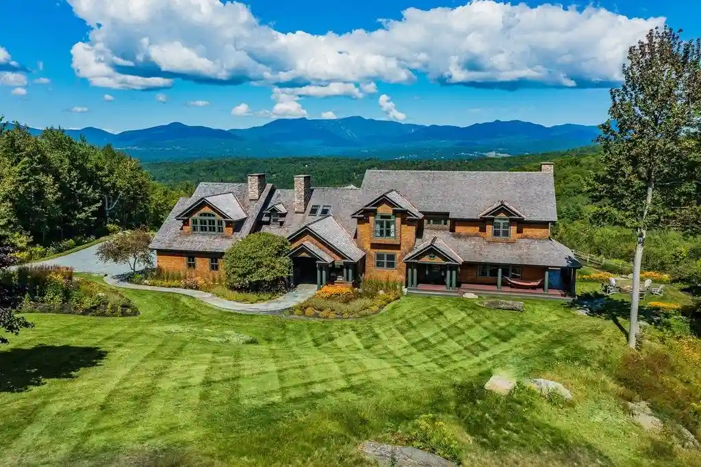 675 Putnam Forest Road A 4.975M Architectural Treasure Framed by Vermonts Green Mountains 1