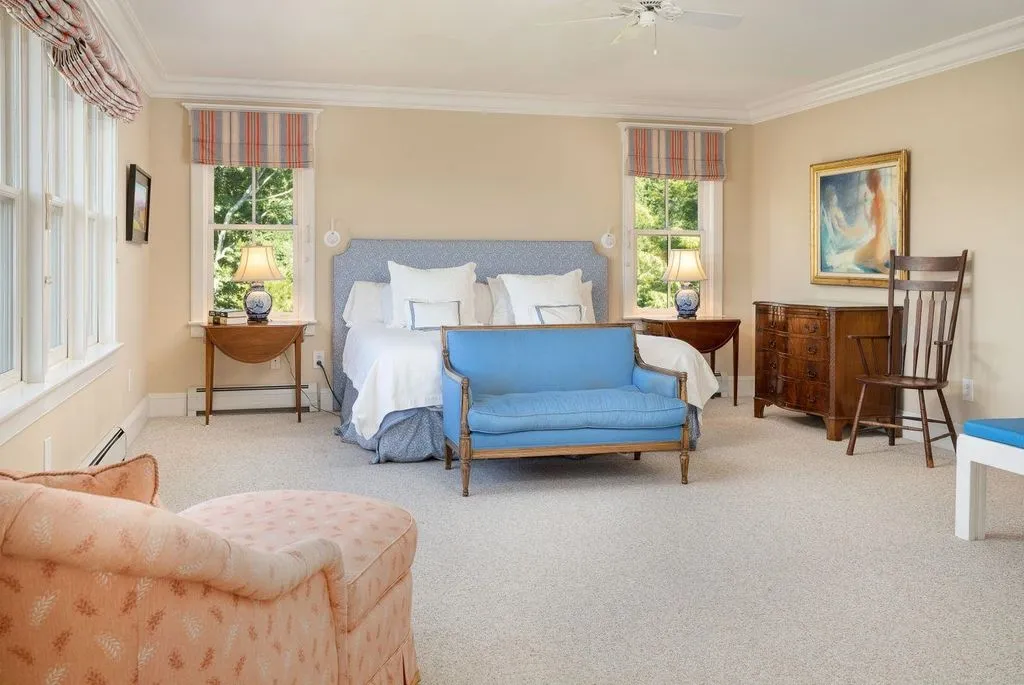 675 Putnam Forest Road A 4.975M Architectural Treasure Framed by Vermonts Green Mountains 8