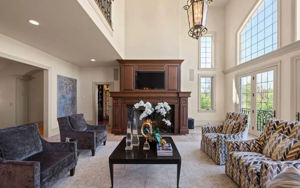 925 Drovers Ln Stunning European Manor on 23 Acres in Pennsylvania Listed for 4.95 Million 9