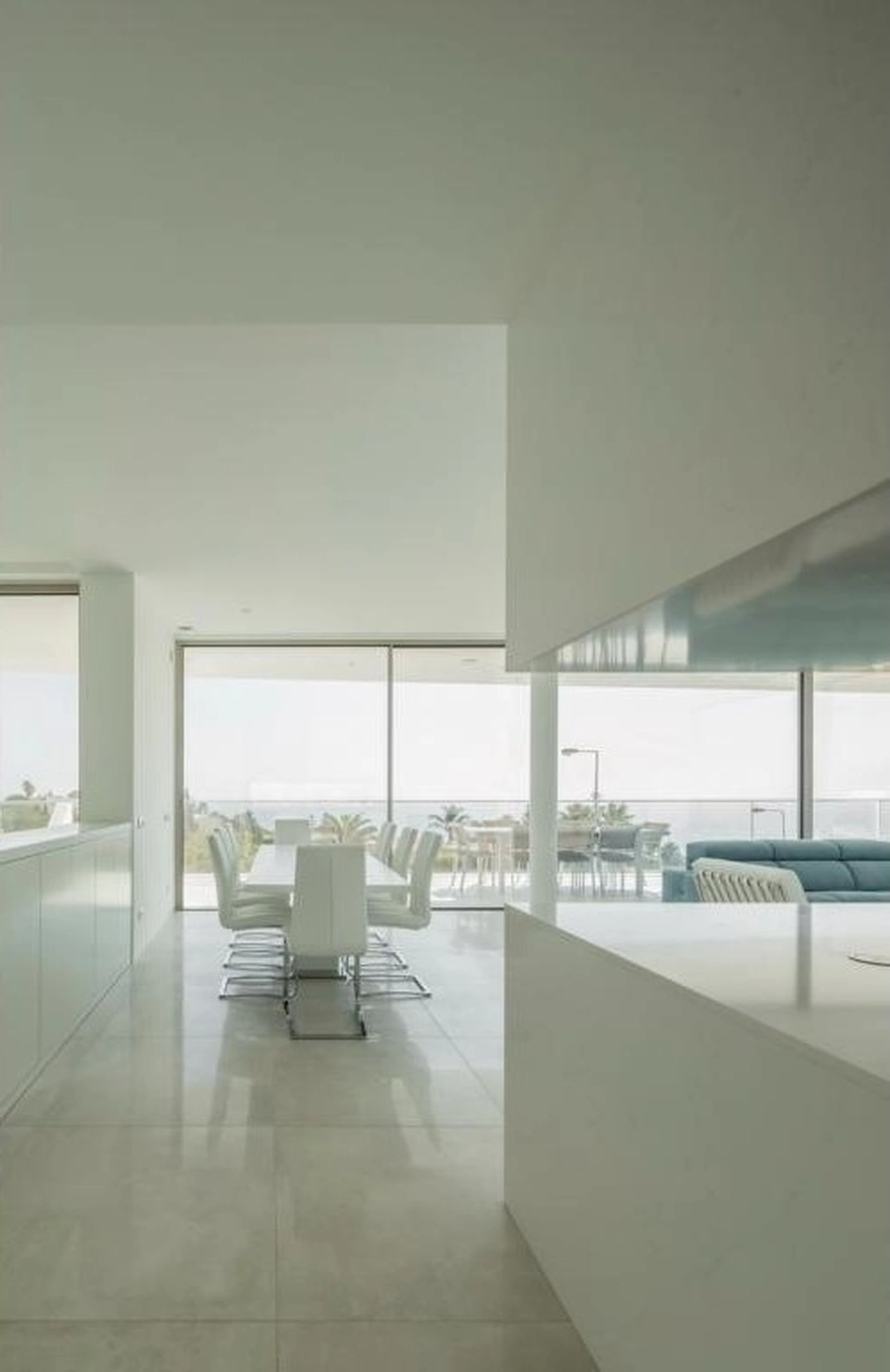 Casa 3P by Mário Martins Atelier Melds Geometry, Light, and Landscape on the Algarve Coast
