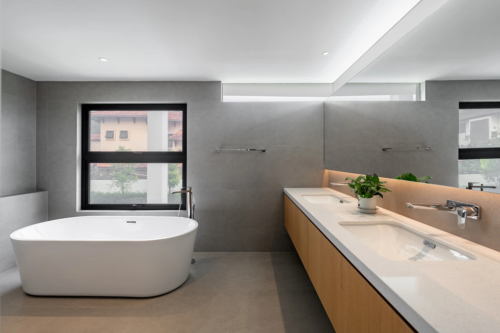 Flovik House by Fabian Tan Architect Seamlessly Merges Old and New in Kuala Lumpur 11 Flovik House by Fabian Tan Architect Seamlessly Merges Old and New in Kuala Lumpur 12