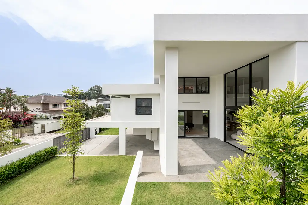 Flovik House by Fabian Tan Architect Seamlessly Merges Old and New in Kuala Lumpur 3 Flovik House by Fabian Tan Architect Seamlessly Merges Old and New in Kuala Lumpur