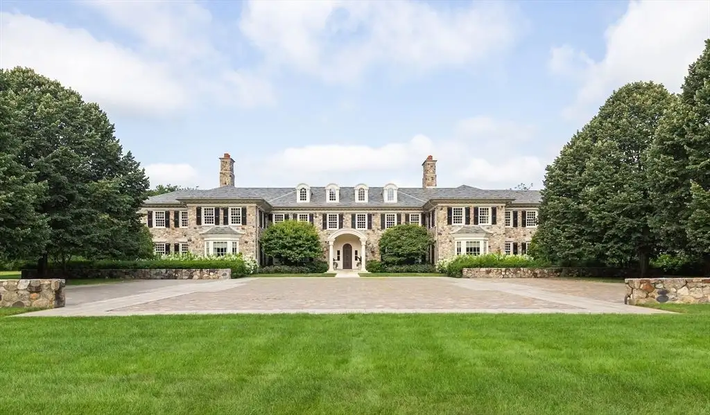 Iconic 38M Estate at 180 Ash St Weston Offers Timeless Grandeur and Modern Luxury 1