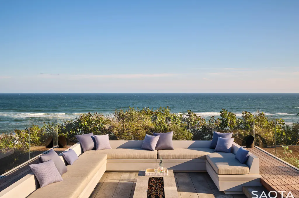 Montauk House by SAOTA A Grounded Coastal Retreat in New York 7