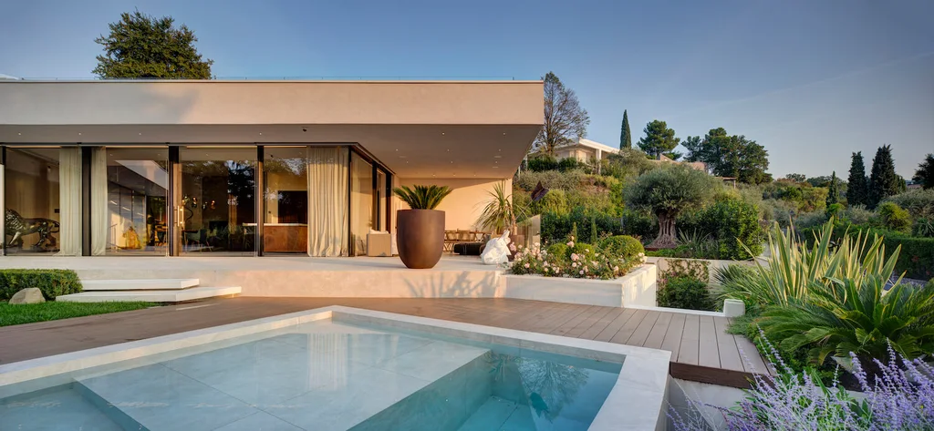 Villa Emerald by Gruppo Building & Boffa Petrone, A Sculptural Jewel on Lake Garda, Italy 4 Villa Emerald by Gruppo Building Boffa Petrone A Sculptural Jewel on Lake Garda Italy 11