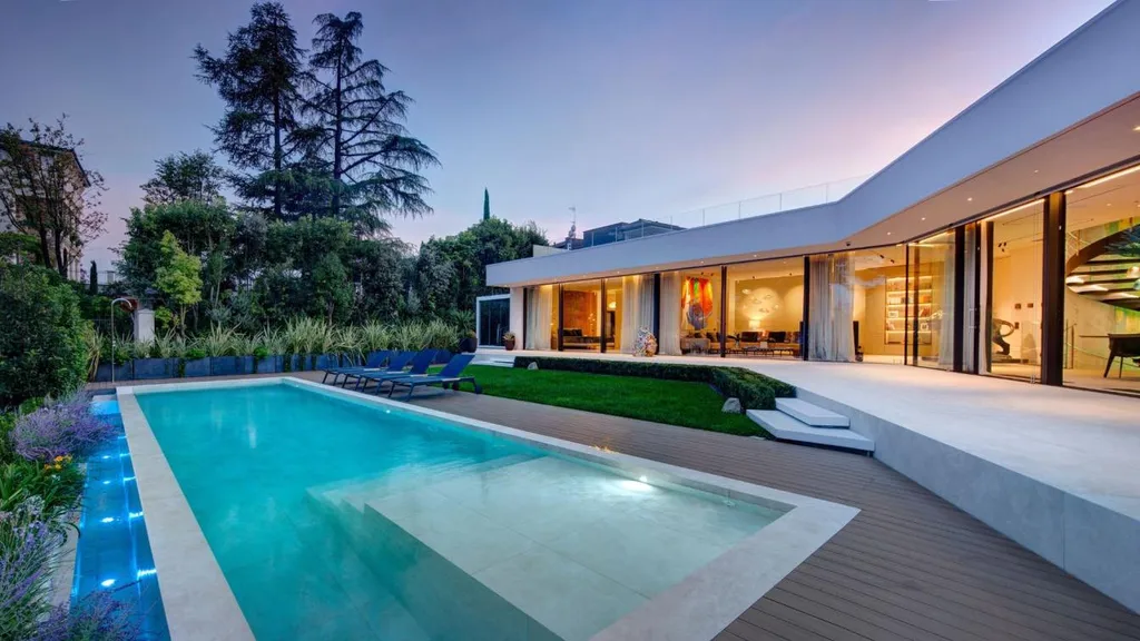 Villa Emerald by Gruppo Building & Boffa Petrone, A Sculptural Jewel on Lake Garda, Italy 5 Villa Emerald by Gruppo Building & Boffa Petrone, A Sculptural Jewel on Lake Garda, Italy