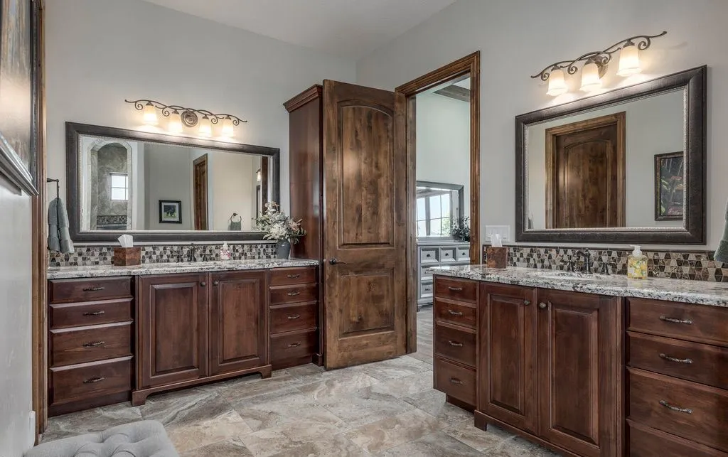 2251 W 2400 S A Breathtaking Heber Valley Equestrian Estate Offering Unrivaled Luxury on 5.5 Acres 8