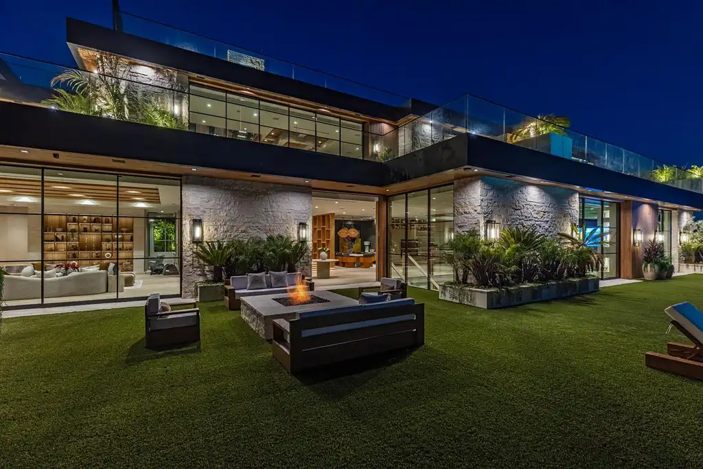 1414 Donhill Drive by Whipple Russell Architects, A Sculptural Hillside Retreat in Beverly Hills 2 1414 Donhill Drive by Whipple Russell Architects A Sculptural Hillside Retreat in Beverly Hills 10