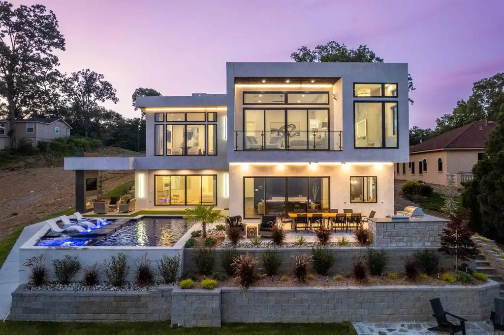 A $3.496M Architectural Gem on Lake Hamilton Redefines Contemporary Lakefront Luxury 25 480 Lake Hamilton Dr An Unparalleled New Construction Modern Lake Home Listed at 3496000 5