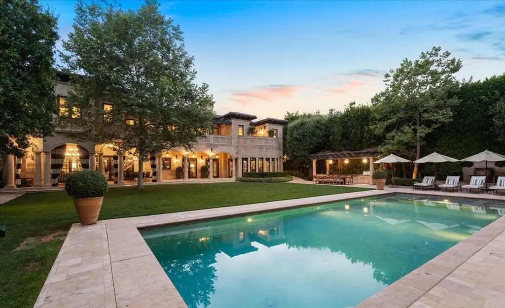 804 N Elm Dr Exquisite Italian Villa by John Finton Lists for 39.995M in Beverly Hills Flats 14 1