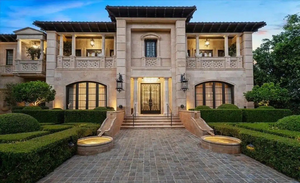 804 N Elm Dr Exquisite Italian Villa by John Finton Lists for 39.995M in Beverly Hills Flats 2