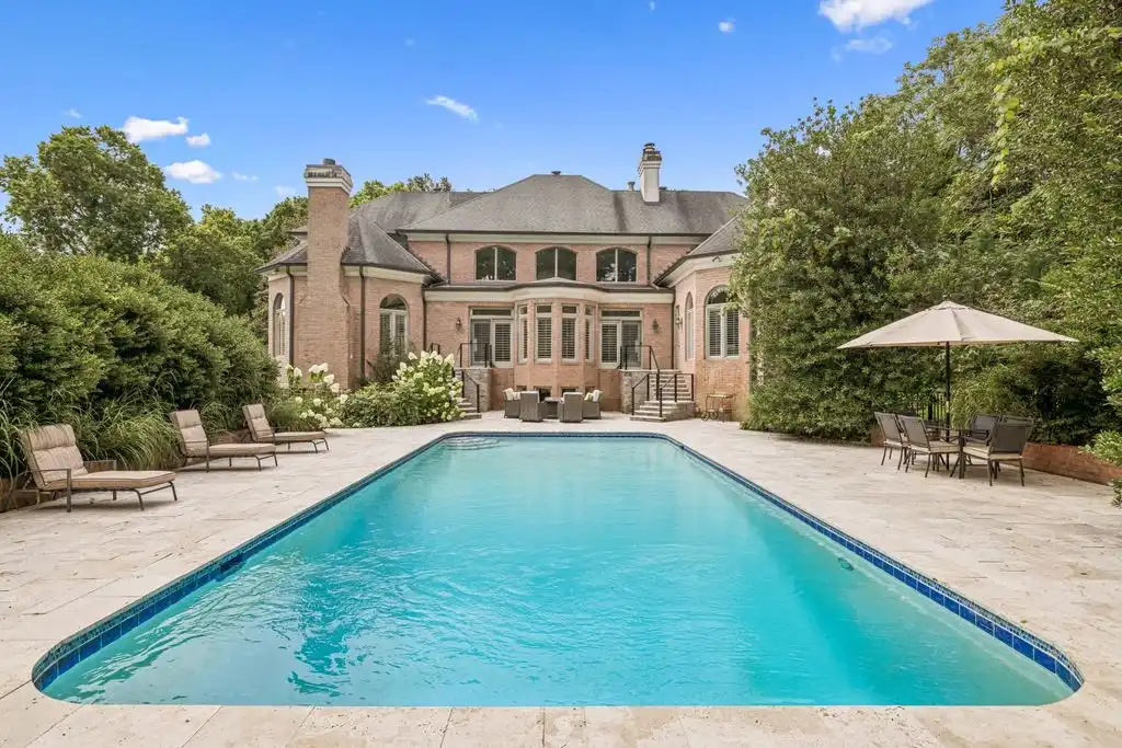 926 Overton Lea Rd A Breathtaking Tennessee Estate Surrounded by Old Growth Trees Listed at 4.45 Million 18