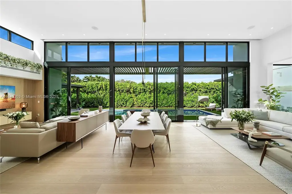 967 NE 117th St Listed for 5.7M Turnkey Tropical Modern Estate with Rooftop Pool and Privacy in Biscayne Park 7