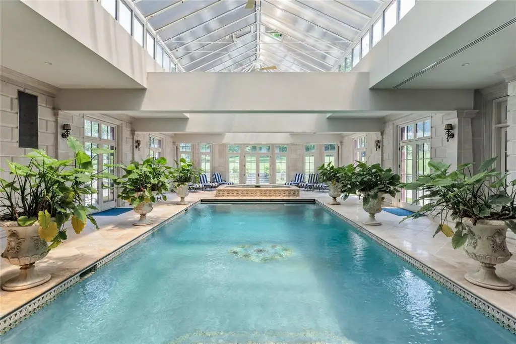 Iconic and Irreplaceable 102 Horseshoe Road Is a Magnificent Gold Coast Estate Listed for 11.8 Million 11