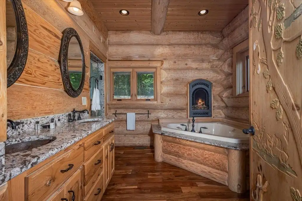 Luxury British Columbian Cedar Log Retreat in Georgia Hits the Market at $5.67 Million 24 373 Rising Star Ln Stunning British Columbian Cedar Log Estate in Georgia Listed for 5.67 Million 20