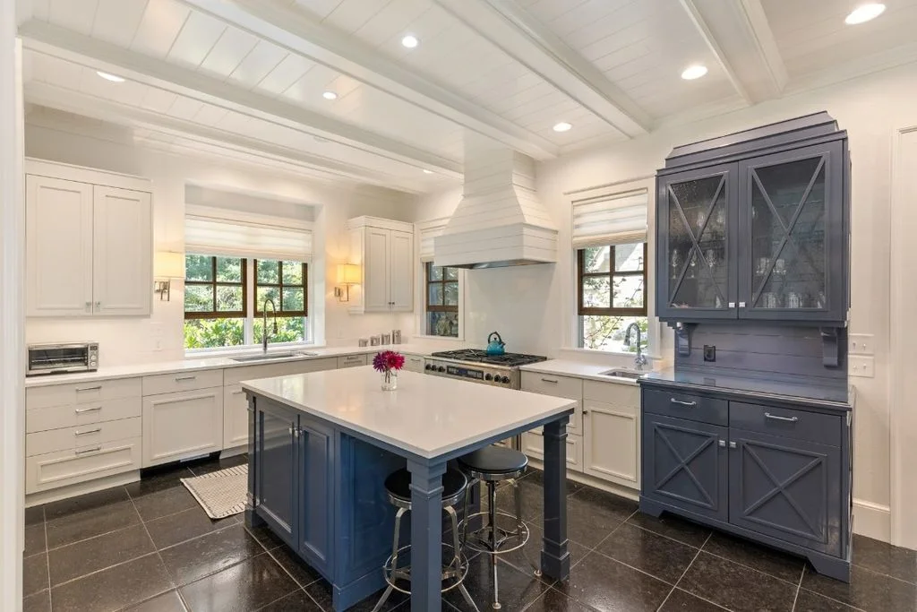 Breathtaking Mountaintop Retreat at 2071 High Mountain Drive Captures Countryside Elegance 5
