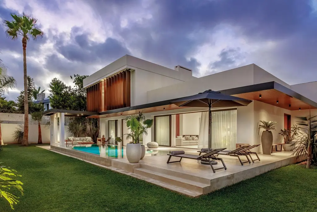 Villa C by Yachar Bouhaya Architect A White Modernist Residence in Casablanca Balancing Functionality and Light 11