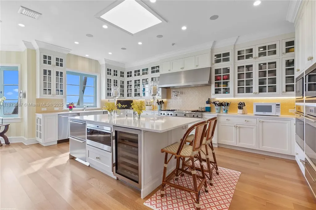 183 S Beach Rd $35.6M Oceanfront Estate – Stunning Luxury Home for Sale ...