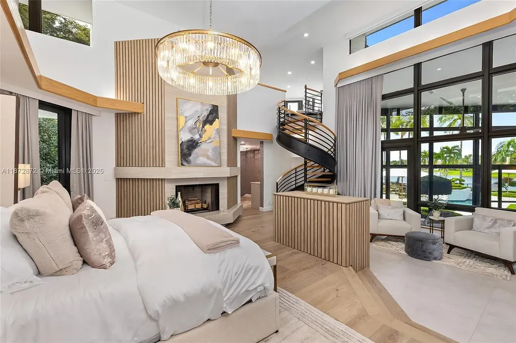2965 Surrey Ln Weston FL – $11M waterfront luxury home for sale with modern design, spacious interiors, and prime Weston real estate location