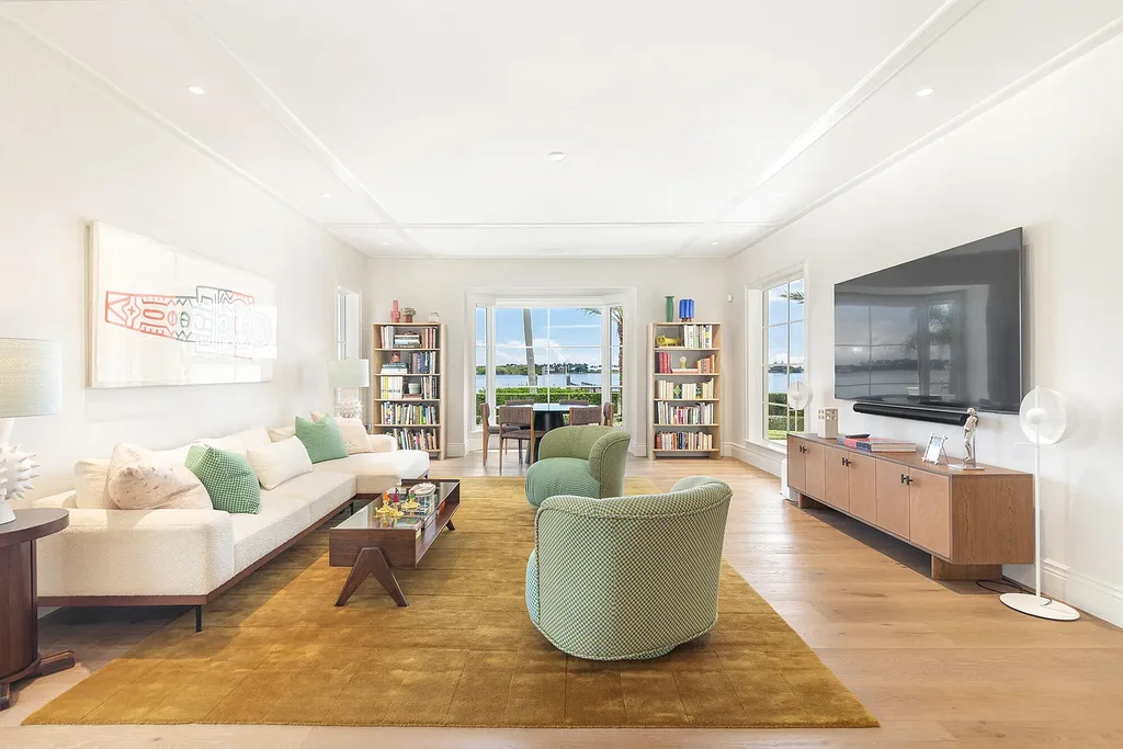 6709 S Flagler Drive West Palm Beach luxury waterfront estate with private dock, pool, and Intracoastal views