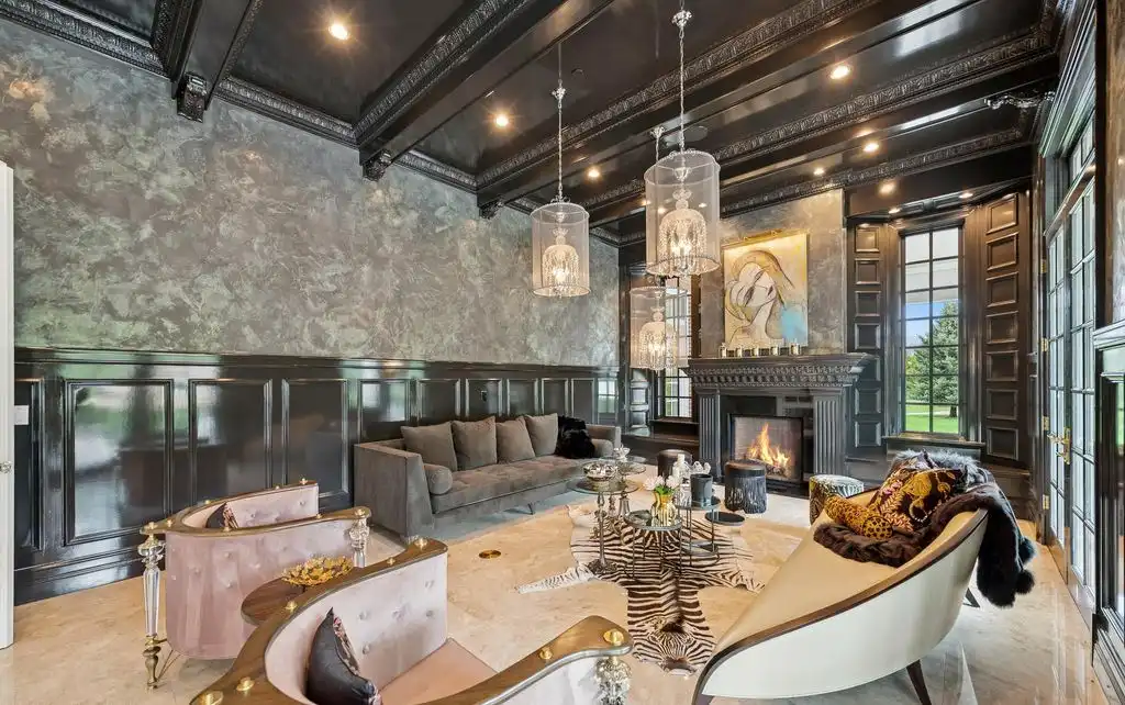Camelot at 2344 W 3000 S An Extraordinary 23.5 Million Sanctuary of Luxury and Design in Utah 10