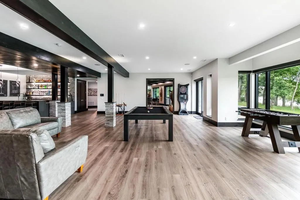 Exclusive 5.5M Contemporary Residence at 0 North Confidential Road Designed for Luxury Living and Entertaining 15