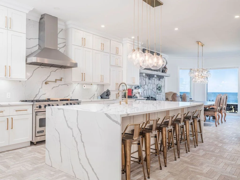 Exclusive 8.5M Waterfront Home at 3875 Hallock Ln Showcases Impeccable Upgrades on Long Island Sound 7