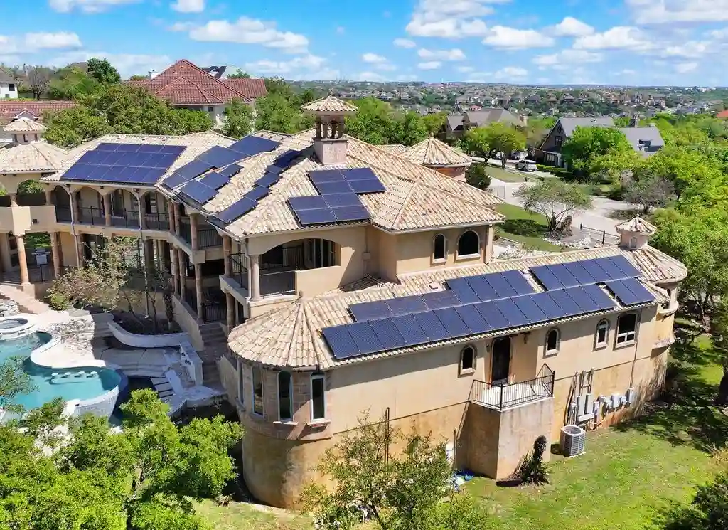 Extraordinary Tuscan Villa at 45 Champions in San Antonio Lists for 2349000 25 1