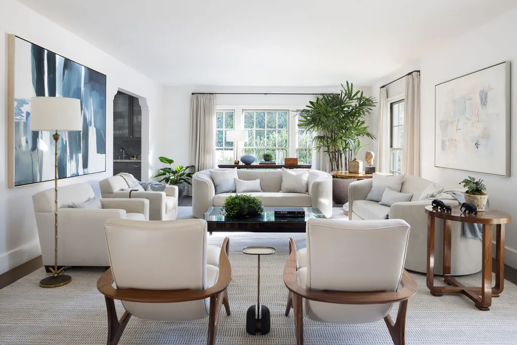 Home For Hosting, Palo Alto Historic Renovation by Fergus Garber Architects