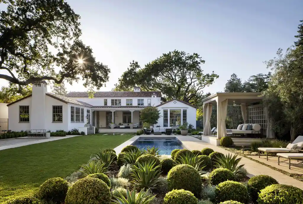 Home For Hosting, Palo Alto Historic Renovation by Fergus Garber Architects