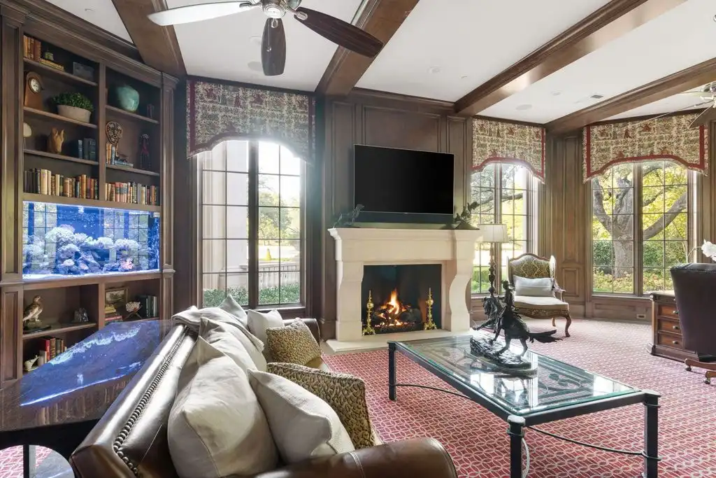 10617 Bridge Hollow Ct An Exquisite Blend of Architecture Integrity and Tranquility for 12.9 Million 14
