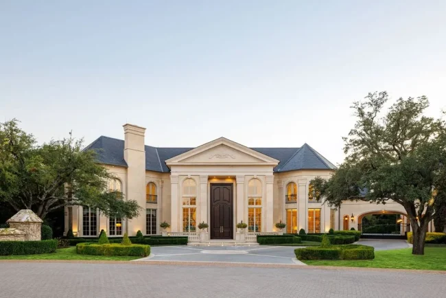 An Architectural Gem of Serenity and Craftsmanship in Texas, Asking $12.9 Million