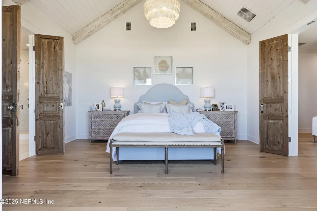 Oceanfront luxury home at 1127 Ponte Vedra Boulevard in Ponte Vedra Beach with modern coastal architecture and panoramic Atlantic views