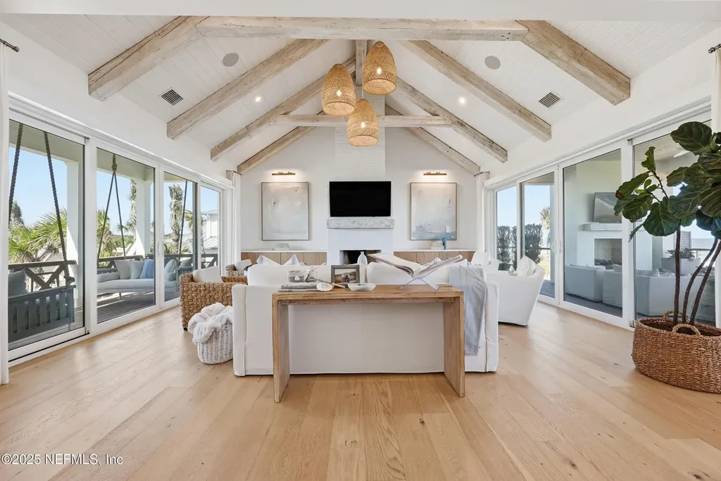 Oceanfront luxury home at 1127 Ponte Vedra Boulevard in Ponte Vedra Beach with modern coastal architecture and panoramic Atlantic views