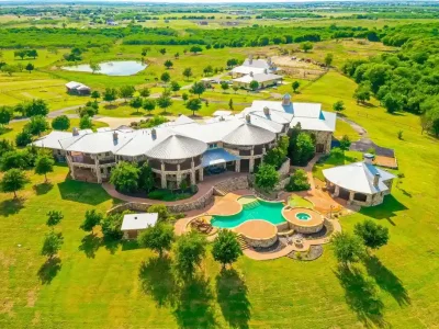 1180 McReynolds Rd Showcases Unrivaled Luxury and Breathtaking Texas Views for 12 Million 1