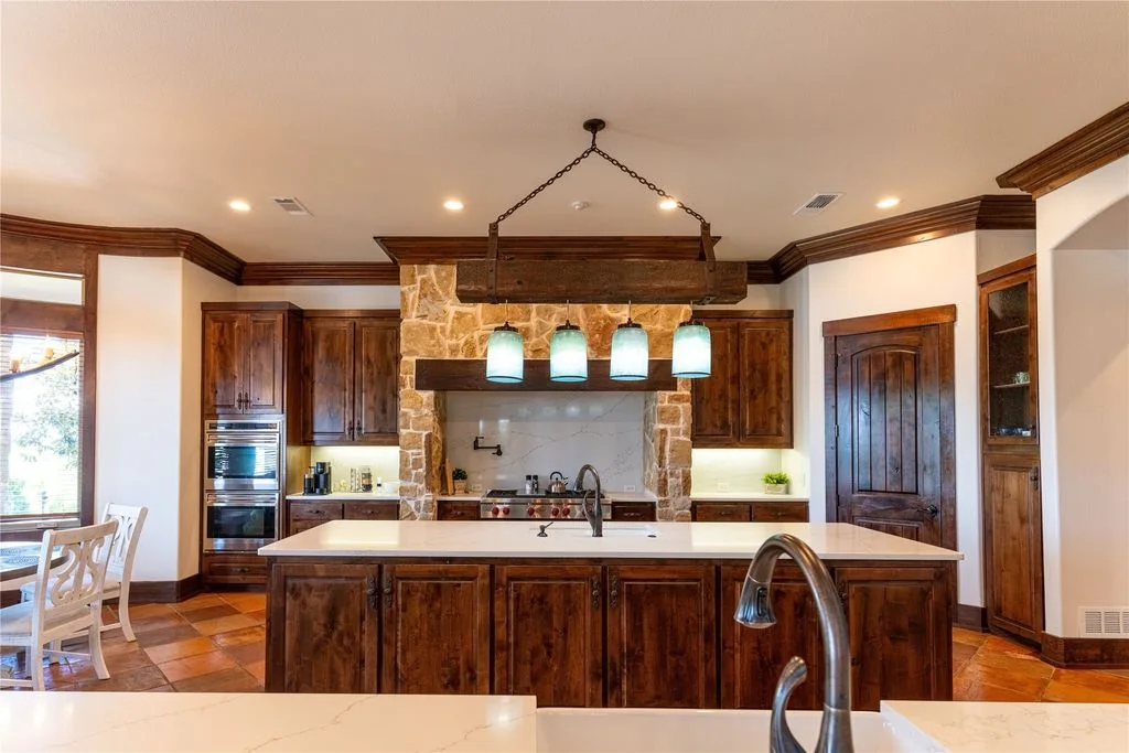 1180 McReynolds Rd Showcases Unrivaled Luxury and Breathtaking Texas Views for 12 Million 13