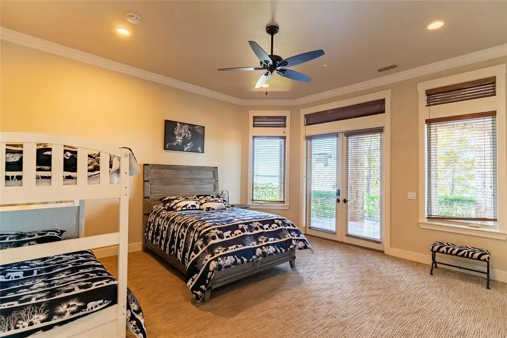 1180 McReynolds Rd Showcases Unrivaled Luxury and Breathtaking Texas Views for 12 Million 15