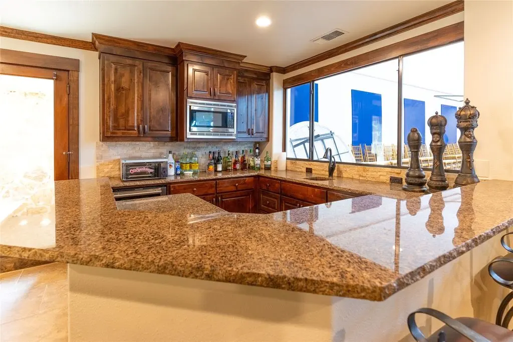 1180 McReynolds Rd Showcases Unrivaled Luxury and Breathtaking Texas Views for 12 Million 20