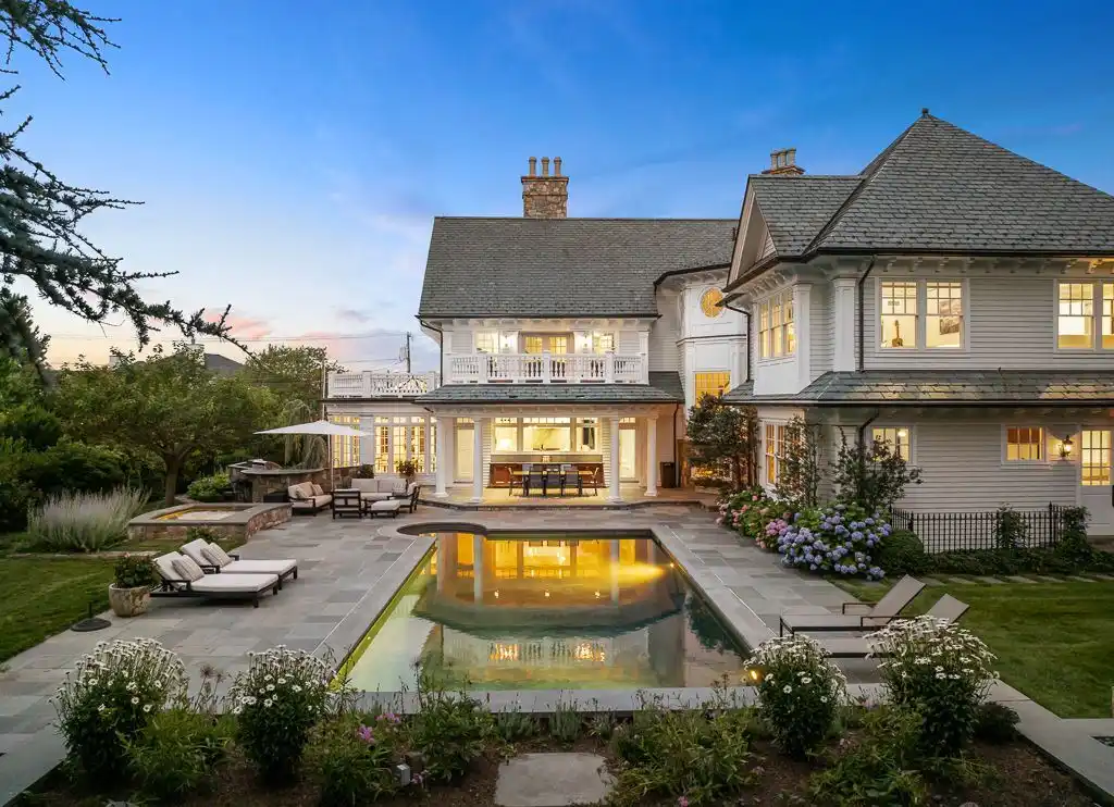 260 Hillspoint Road Peter Cadouxs Exquisite 10.8 Million Compo Beach Masterpiece 2