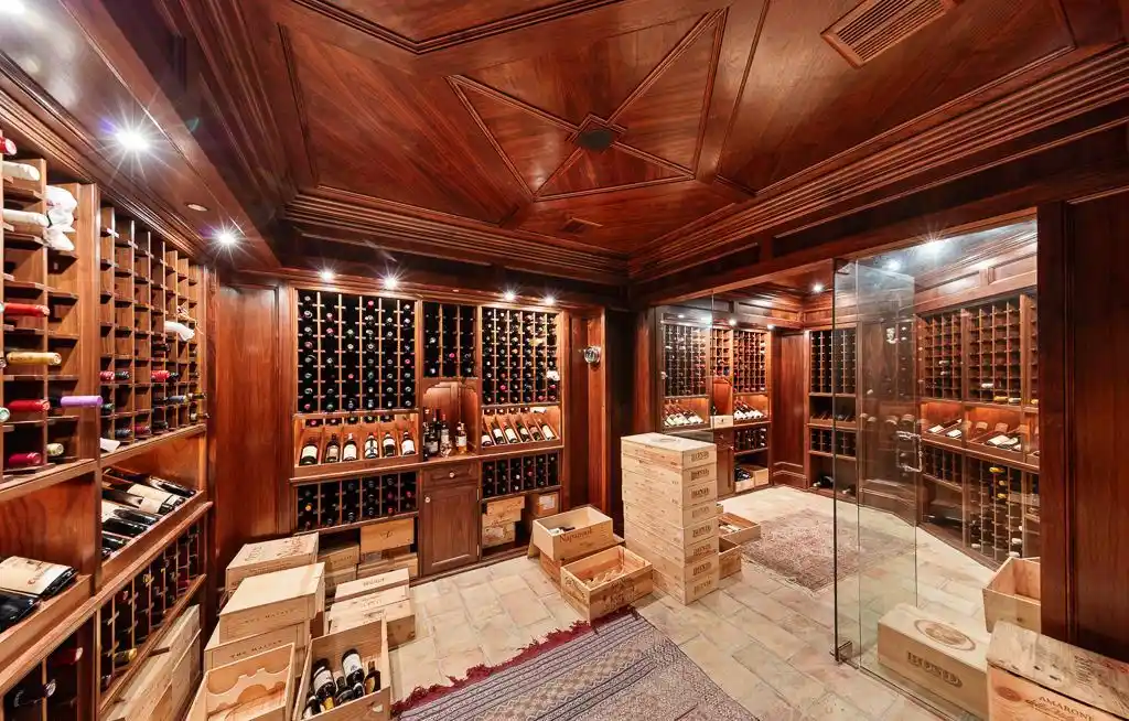260 Hillspoint Road Peter Cadouxs Exquisite 10.8 Million Compo Beach Masterpiece 22