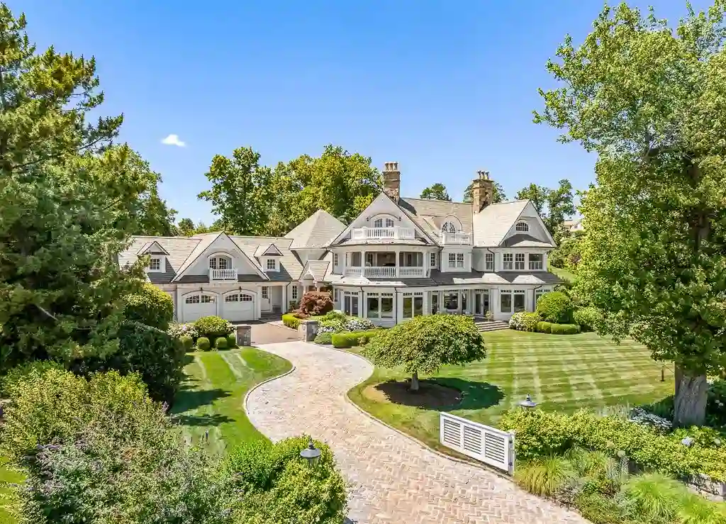 260 Hillspoint Road Peter Cadouxs Exquisite 10.8 Million Compo Beach Masterpiece 25
