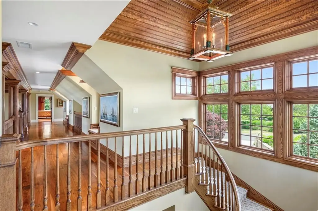 272 Carnegie Harbor Dr Showcases an Extraordinary Rhode Island Waterfront Estate for 6595000 11