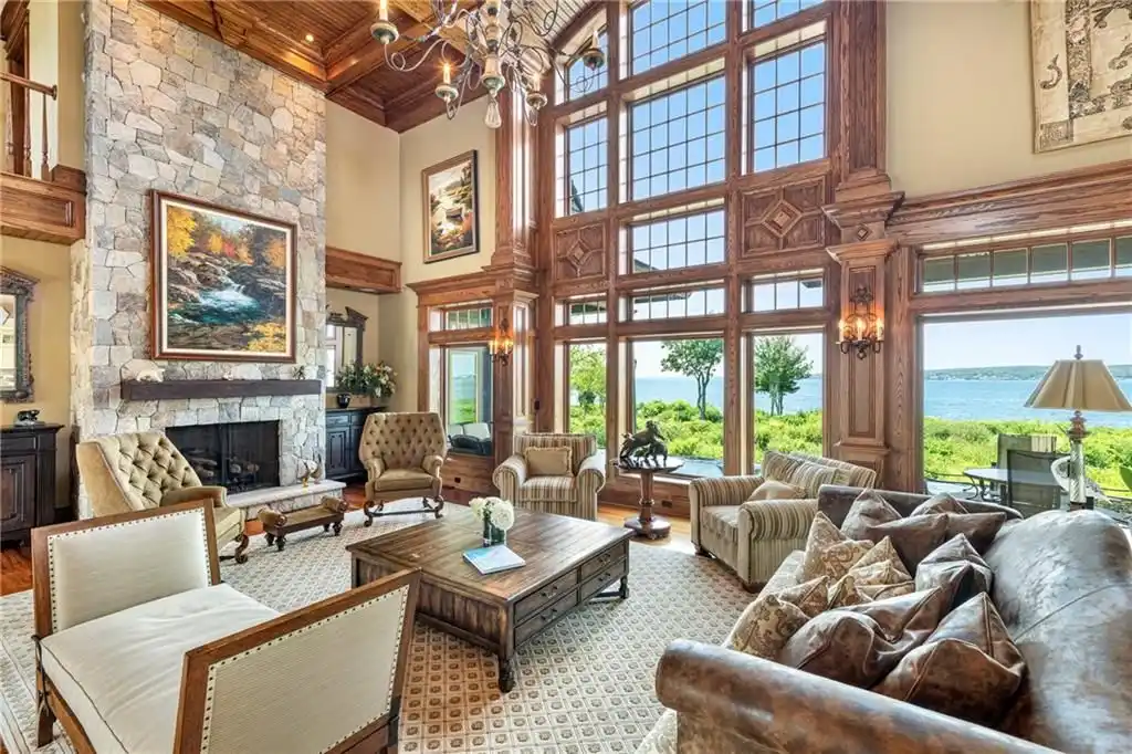 272 Carnegie Harbor Dr Showcases an Extraordinary Rhode Island Waterfront Estate for 6595000 4