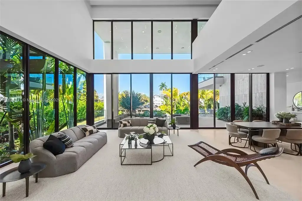 478 Tamarind Dr Hallandale 9 Million Waterfront Masterpiece Redefining Florida Luxury Living 3